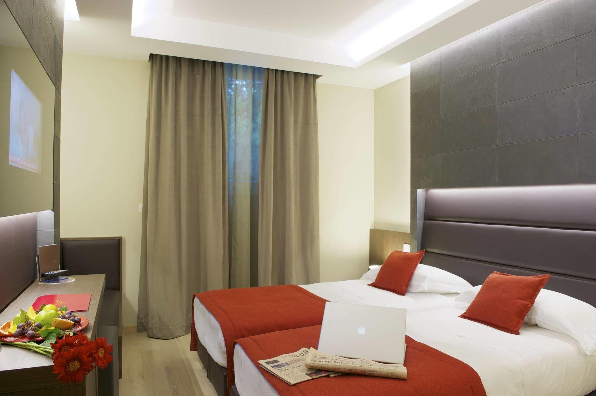 Villa dei Platani Boutique Hotel&SPA Foligno Esterno foto