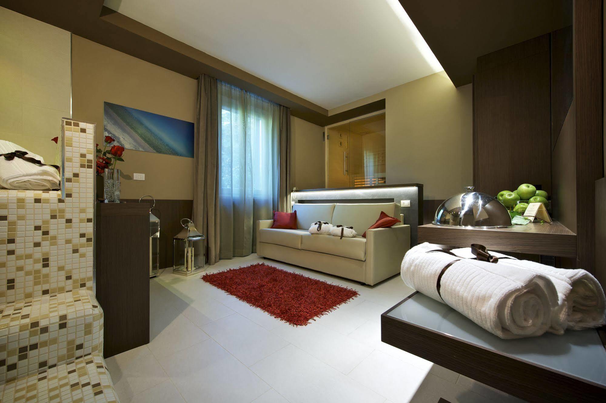 Villa dei Platani Boutique Hotel&SPA Foligno Esterno foto